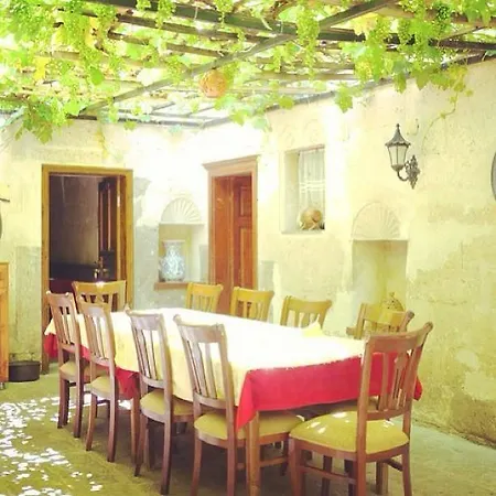 Old Greek House Hotel *