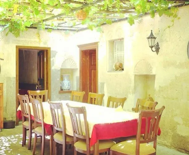 Old Greek House Otel *